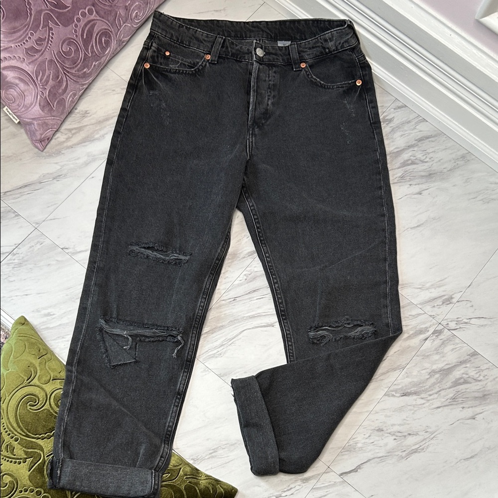 H&M Black Boyfriend Jeans with Distressed Details